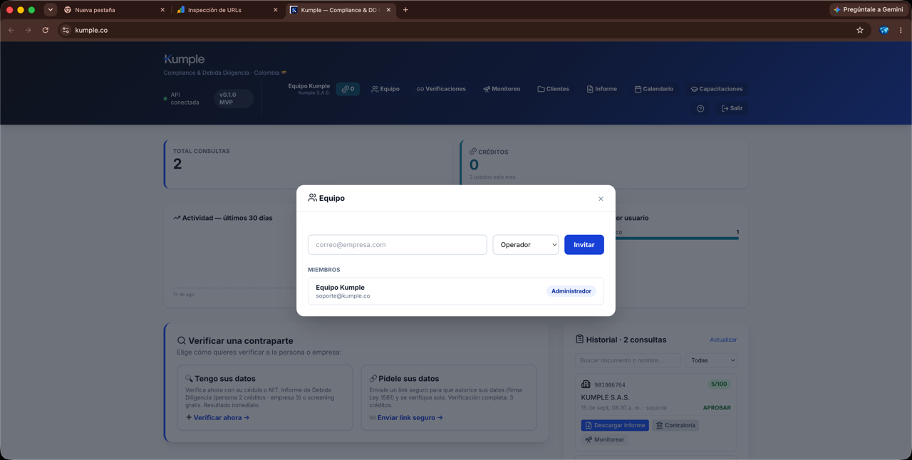 Panel de Equipo en Kumple con el formulario de invitación y la lista de miembros actuales